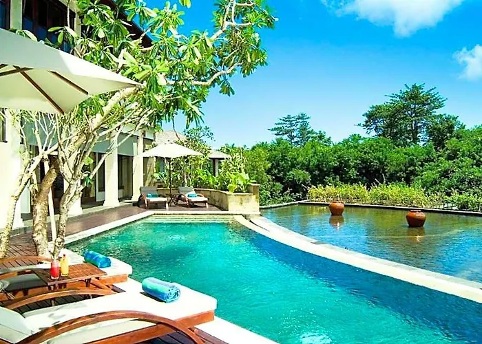 ホテル Cozy 4 Bedroom Private Pool At Jimbaran #ps13 5*